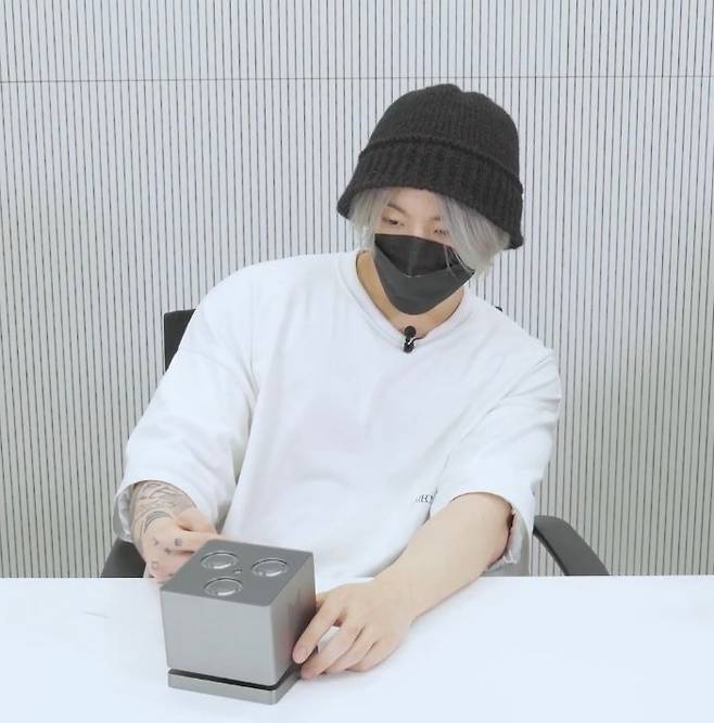 "드디어 겨우 겟" 방탄소년단 정국 디자인 굿즈 5종 2차도 '품절'