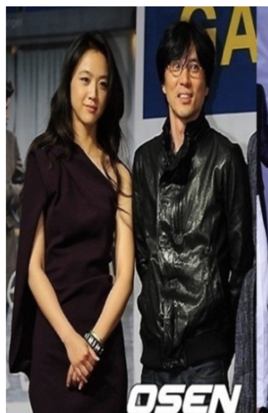 China actor Tang Wei and husband Kim Tae-yong suddenly broke up and divorced.Eventually, it ended with a simple rumor, but the speculative rumor was absurd to the fans as well as the parties.According to the China media cinna entertainment report on October 10, there has been a rumor that Tang Wei and Kim Tae Yong have been separated for more than half a year in China.There was a problem with his marriage.In this regard, the agency has actively denied the rumors through a Hong Kong media.Tang Wei and his wife are happily married, Tang Wei is currently recording the posthumous film of her husband, Kim Tae-yong, and their family is doing really well, the agency said.This ended their rumors.I do not know where, how, or why this rumor spread, but it was absurd to the fans as well as the parties.He will also do that because Tang Wei recently conveyed his current happiness through his Instagram.In addition, Tang Wei, in particular, caught the eye on December 21, saying, Today is a comrade.Above all, the appearance of her Chinese, who was taking care of the day, attracted attention.At that time, Tang Wei was celebrating the same day and revealing the fact that he was enjoying a luxurious meal with a variety of tables filled with friends or family members, and still revealed his love-filled marriage.Such a couple were separated and divorced. It was a rumor. Fortunately, this rumor was known as a rumor and quieted public opinion.On the other hand, director Kim Tae-yong and Tang Wei made their first relationship through Manchu which was released in 2011, and then developed into a lover and married in 2014.Later in 2016, she held her first daughter, Summer, in her arms.Tang Wei appeared in Kim Tae-yongs new film Wonderland and once again met her husband, and was cast in Park Chan-wooks new film Decision to break upPark Chan-wooks new film, Resolution to Break Up, is a film about a story that begins with a detective, Hae-il, who was investigated in a mountain where he met the deceaseds wife, Seo-rae, and then began feeling both suspicious and interested.Park Hae-il, Tang Wei, Lee Jung-hyun, Ko Kyung-pyo and Park Yong-woo appeared in the crank last October.However, on November 30, an official of the movie Decision to break up said, One of the special makeup staff has contacted the Corona 19 confirmed person and stopped filming preemptively.All of the special makeup teams, including contacts, have been tested for Corona 19. If the results are waited and the voice of the power is judged, we will resume shooting.DB