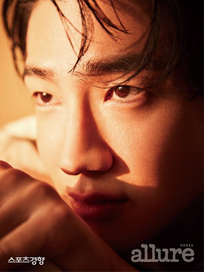 Actor Wisdom is attracting attention by unveiling a warm mood picture full of charm of reversal ahead of the full-scale ambition call.Wisdoms picture with fashion lifestyle magazine Allure Korea was filmed under the title of One Day afternoon with the concept of Wisdom enjoying a holiday afternoon mood.In the photo released on the 22nd, Wisdom captured the attention by completing the picture with warm visuals with warm and relaxed moments that are opposite to the ambition that will soon be shown to viewers by attaching various costumes such as shirts, jackets and knit best.In an interview after the filming, Wisdom said, It is a new challenge for the IHQdrama channel opening special drama $ponsor ahead of the first broadcast.I played a character I have never experienced before, and for the first time I play a character who is a favorite person. He was in his fifth year as an Actor, and he said, I felt it when I was acting, but I think its really cool to know how to break when it breaks.I do not think that it is a homework to solve in the future to get out of the standard completely. He also honestly expressed his thoughts and troubles as an actor.In addition, Wisdom said, I want to be an actor with a constant start and end, and I want this mind that I have now to be like time.I want to work with joy as I am now, whether the work is good or not, because the process itself is fun. Wisdoms warm anti-war charms and interviews can be seen in the March issue of Allure Korea, and the IHQdrama channel opening special drama $ponsor, which will show Wisdoms transformation into an ambitious figure, will be broadcast simultaneously at 11 p.m. on the 23rd at IHQdrama and MBN.