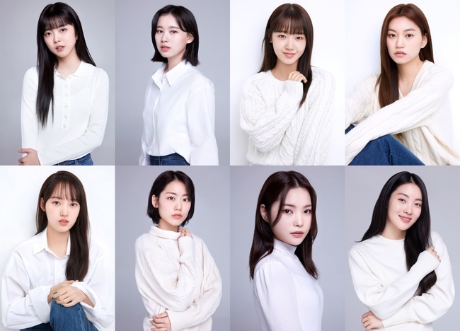 A new profile photo of the group Weki Meki has been released.Fantasy, a subsidiary company, released a new profile photo of Weki Meki (Ji Ji-yeon, Eli, Choi Yoo-jung, Kim Do-yeon, Sei, Lua, Lina and Lucy) through official SNS on February 23.In the open photo, Weki Meki clearly reveals their individuality and charm, and has completed a colorful atmosphere with different eyes and poses in clean white styling.Weki Meki, who has shown various aspects such as album jackets and pictorials so far, has shown his own color in each of the eight new profiles.Weki Meki has been active in various fields, including singing, acting, performing arts, and dancing, as well as group album activities; and recently released Weki Mekis fifth mini album, I AM ME. (IM Me) was loved by many, posting its name on domestic and international charts, including entry into the top album charts in 18 regions of iTunes.Leader and main vocalist Ji Su-yeon has captured the publics attention with his solid singing skills. He also showed cover songs regardless of genre, and proved his musical ability by including his own songs on the album.Eli and Sey have completed their first successful acting challenge through the multi-end drama Youth Hyangjeon. Lucy, the youngest, also takes on a new transformation with her first step into acting as the movie Asia.