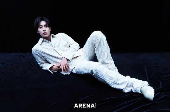 Lee Jae-wook conveyed the full atmosphere.Lee Jae-wook boasts elegant and languid visuals in an interview with the Arena Homme Plus March issue, and he has generously expressed his thoughts of 25-year-old Lee Jae-wook.Lee Jae-wook asked, I was born in 1998, but did not have any difficulties? It is difficult to express the weight, tone, behavior, and atmosphere of the age unless you live directly.(I would like to express my 30s as the jewel of society, but I have never been the jewel. Lee Jae-wook, who made his debut in 2019, is one of the actors who made a rapid leap. When asked about the burden of standing in the expression lucky person , Lee Jae-wook said, It does not always fit probability.Luck is literally luck, and I dont want to be drawn to the word luck anymore. I just want to be good.The character who showed the perfect performance that shook Lee Jae-wooks heart is Joaquin Phoenixs Joker.Lee Jae-wook said, I have never thought about the sadness behind the madness, he said, I saw Joaquin Phoenixs Joker and the view of the Joker changed completely.I am grateful to Joaquin Phoenix for making me look into it. As a 20-year-old, what is Lee Jae-wooks know-how to immerse himself in characters? I am embarrassed because I am twenty-five years old, who is still lacking experience.When I read the script (abbreviated) I expressed my feelings according to the keywords by first impression and by God.If I have experience, I can do that as other seniors have know-how. He expressed his expectation for his own way and know-how to build up in the future.Lee Jae-wook, who likes adventure and enjoys encountering a new environment, said, I like challenging things and enjoy active sports.But when I think about it, every day is a series of adventures. The question, Do not you fear failure? I am afraid of failure, but I am afraid of success, but I am confident that I will be closer to success.