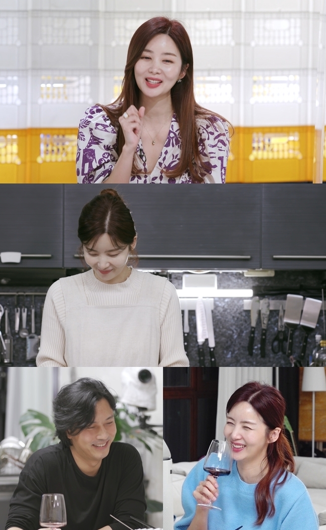 Park Sol-mi tells the story behind Han Jae-suks Stars Top Recipe at Fun-Staurant appearance.On KBS 2TV Stars Top Recipe at Fun-Staurant (hereinafter Stars Top Recipe at Fun-Staurant), which will be broadcast on March 4, a menu development showdown will begin with the theme of K-food representative Chicken.The recipe rich Park Sol-mi will unveil a super-luxury recipe that anyone can easily follow and taste at home.Han Jae-suk appeared on Stars Top Recipe at Fun-Staurant and showed a happy smile by eating the menus made by Park Sol-mi really delicious.The home party scene of her husband Han Jae-suk, who looks at her wife Park Sol-mi with a blunt but honey-drenched look, and Park Sol-mi, who looks at her well-eating husband, continues to be talked about.The MC boom asked Park Sol-mi, Did Mr. Han Jae-suk monitor the broadcast?Park Sol-mi said, My brother (Han Jae-suk) was shocked by the broadcast.I think Im fat because of Stars Top Recipe at Fun-Staurant, he said.Park Sol-mi appears on Stars Top Recipe at Fun-Staurant and Han Jae-suk must eat and taste every dish made for various menu development.However, this story is also a story that feels the love of Park Sol-mi, who loves cooking, and her husband who eats it deliciously, so the studio has a voice of envy.
