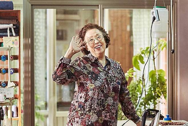 배우 나문희. 리틀빅픽처스.