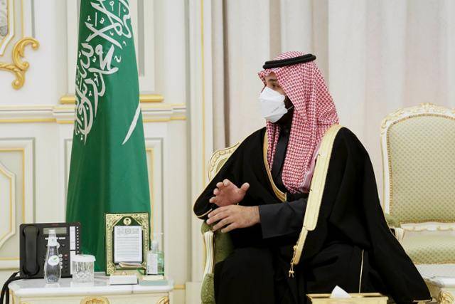 1월 18일 사우디아라비아를 방문한 문재인 대통령과 회담하고 있는 무함마드 빈 살만 왕세자. 왕태석 선임기자