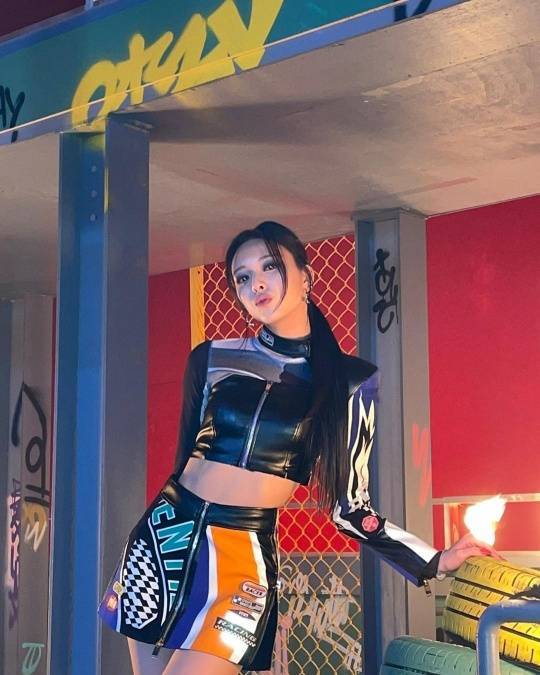 Group ITZY Yuna boasted its unique beautyYuna posted several photos from the set on her official ITZY Instagram account on Sunday.In the public photo, Yuna posed Fascination in a leather costume reminiscent of a car racer and set in a burning flame.He showed his slender body with a crop jacket and a mini skirt, and he showed charisma with intense eyes and atmosphere.Meanwhile, ITZY will release its first single Voltage in Japan on April 6.