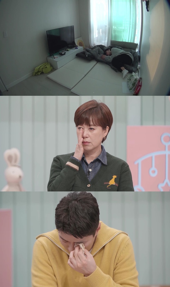High school mom dad Confessions shock that Ji-woo Kim is staying away from his daughterMBN high school mom dad (hereinafter referred to as high school mom dad), which is broadcasted on the 3rd, reveals the emergency situation where 11-month-old daughter Spring mother Ji-woo Kim is separated from spring, while revealing the appearance of packing the burden of spring.Ji-woo Kim, who was looking for a part-time job for spring, has a different atmosphere of 180 degrees a few days later.The clean house is not only disturbed, but also lying in the living room of a dark house that does not light up, causing 3MCs worries.After a while, Ji-woo Kim said in an interview with the production team, I am currently away from spring.I feel like my heart is falling down because of my child Father, and I can not take care of spring because I am mentally struggling.In the story of Ji-woo Kim, Park Mi-sun pours hot tears, saying, The house seems empty, I want to see my mother in spring.Ji-woo Kim, who managed to get herself into the room of Springtime, where Springtime left, then begins to collect clothes and gifts to send to Springtime.Also, I read the preaching diary written during the pregnancy and read it down.The studio is also devastated by the tears of the diary, I was so grateful that my mother had the first treasure to keep in my life that I did not have to keep anything.The production team said, Ji-woo Kim had a hard time suffering from trauma due to unexpected emergency situations.Even 3MC, Park Jae-yeon and Lee Si-hoon were shocked by the sad reality faced by her 18-year-old mother Ji-woo Kim and the emergency situation between her and her child Father.I hope you will listen to the sad story of Ji-woo Kim, who needs social attention and protection. On the other hand, high school mom bad is attracting national attention as Kwon Do-yoon, Park Seo-hyun and Ji-woo Kim are in the top 3 to 5 in the keyword TOP4 of the 4th non-Drama search issue in March,It airs every Sunday at 9:20 p.m.Photo: MBN