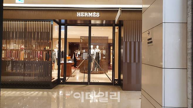 ▲지난 1월 19일 현대백화점 압구정점 에르메스 매장. (사진=백주아 기자)