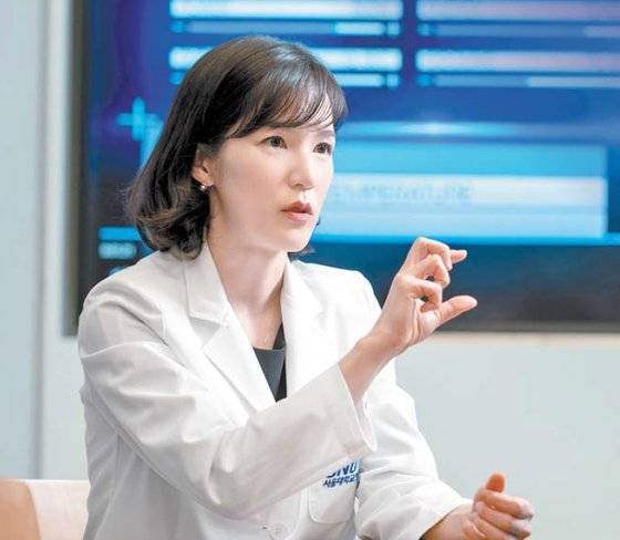 이은정 교수는 “초음파 뇌 수술은 MRI를 통해 수술 부위를 실시간 모니터링해 치료의 정확도를 높일 수 있다”고 말했다. 김동하 객원기자