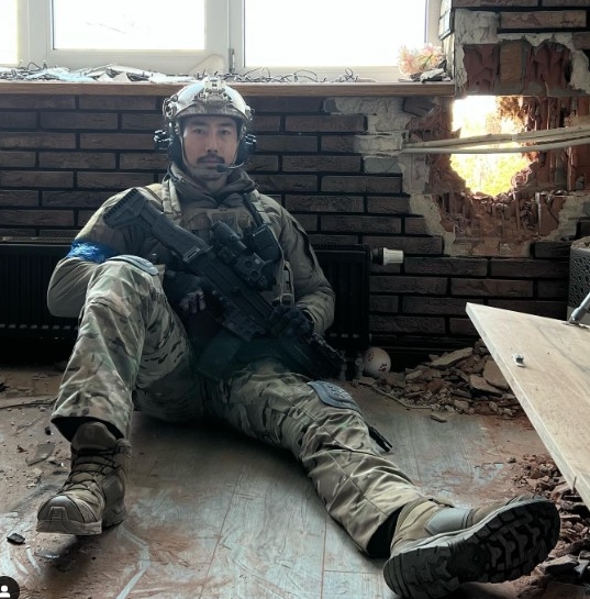 우크라이나 국제의용군으로 참전 중인 이근이 부상을 당했다. 사진=이근 SNS