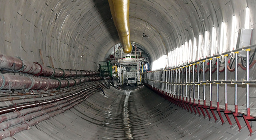 지난 4월 21일 서울 성동구 광역급행철도(GTX) A노선 6공구 건설현장에서 동탄 방향 굴착 작업이 진행되고 있다. 인수위사진기자단 제공