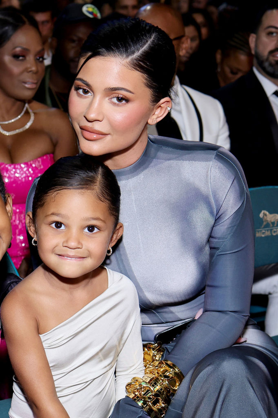 LAS VEGAS, NEVADA - MAY 15: (L-R) Stormi Webster and Kylie Jenner attend the 2022 Billboard Music Awards at MGM Grand Garden Arena on May 15, 2022 in Las Vegas, Nevada. (Photo by Matt Winkelmeyer/Getty Images for MRC)