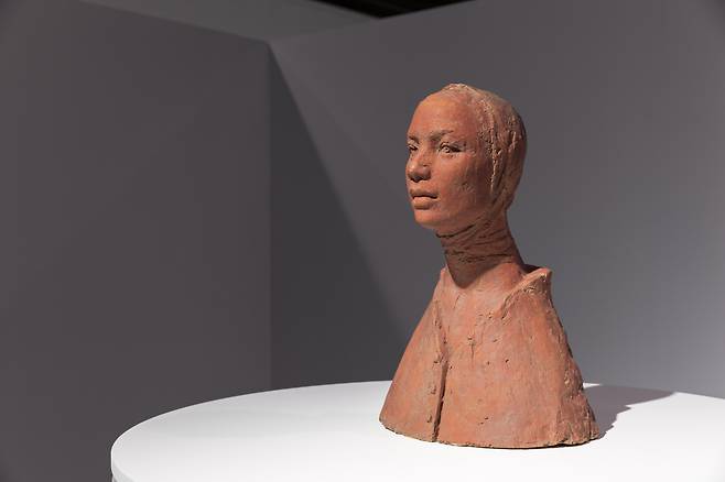 “Bust Z” by Kwon Jin-kyu is on display at the exhibition “Kwon Jin Kyu Centennial: Angel of Atelier” at the Seoul Museum of Art. (SeMA)