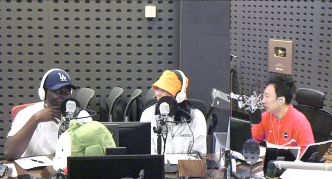 왼쪽부터 조나단, 가비, 박명수