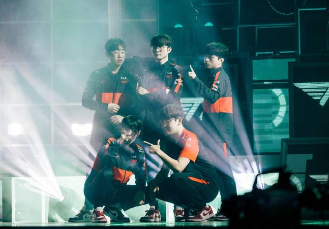 T1 선수단. 제공 | LCK