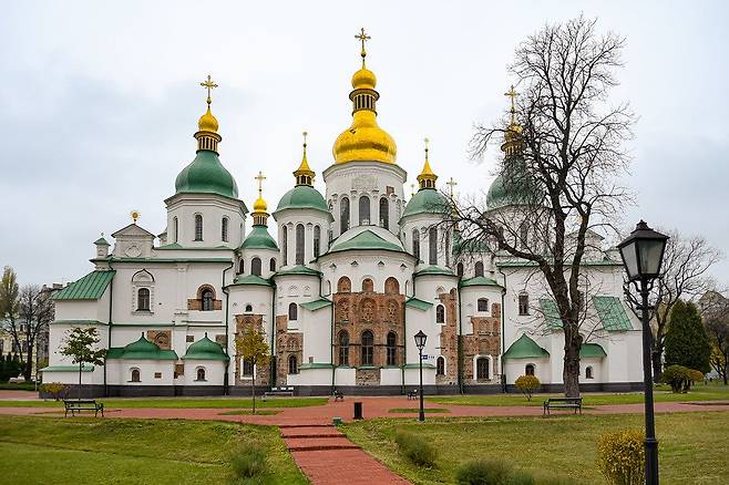 우크라이나의 수도 키이우에 있는 동방정교회 교회. /트위터 캡처