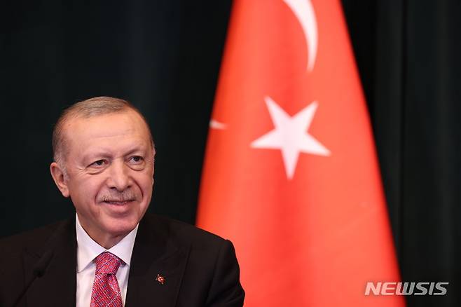 [티라나=AP/뉴시스] 레제프 타이이프 에르도안 터키 대통령.