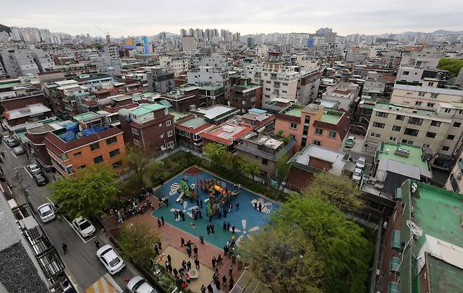 서울 중랑구 모아타운 시범사업지 일대 전경./뉴스1