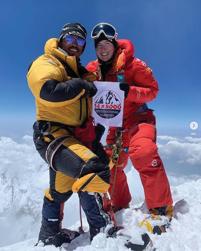 안나푸르나 정상에 오른 그레이스 쳉. 사진 그레이스 쳉.