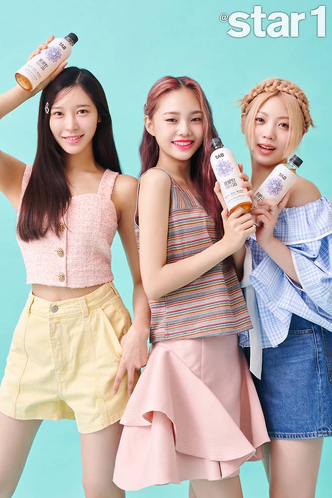 사진 : 크리에이티브 뷰티푸드&코스메틱 브랜드 1AB(원에이비), 걸그룹 CLASS-y(클라씨)와 화보 촬영 (사진제공 : 1AB)