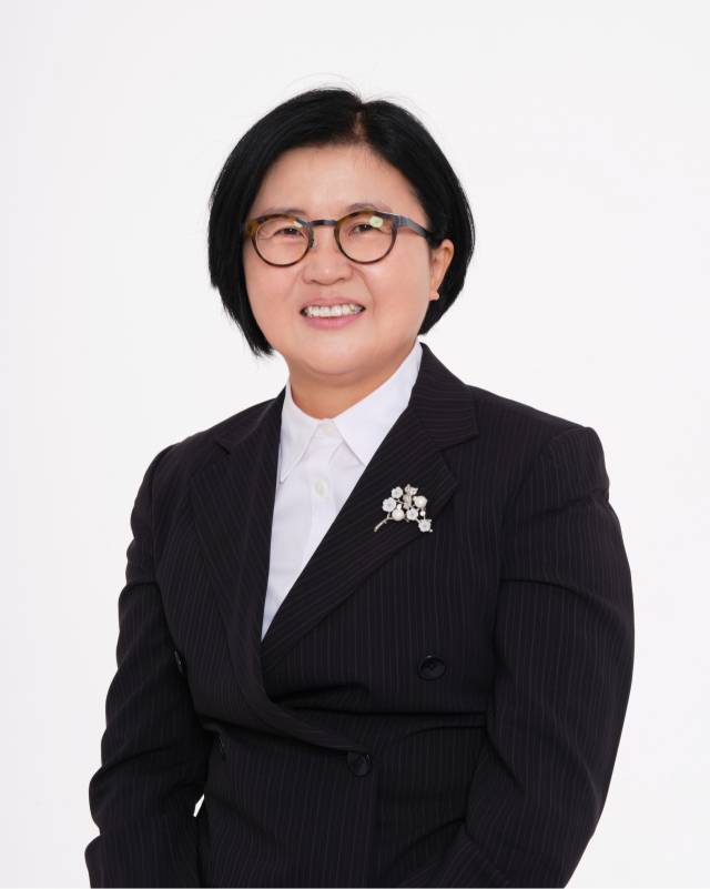 AK홀딩스 사외이사로 선임 된 조소영 부산대 교수. /사진 제공=AK홀딩스