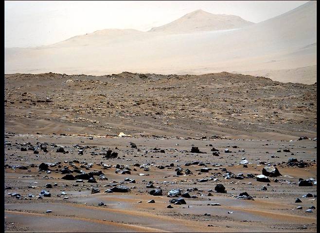 로버 퍼서비어런스가 마스트캠-z로 촬영한 화성 표면    [NASA/JPL-Caltech/ASU/MSSS 제공/ 재판매 및 DB 금지] photo@yna.co.kr