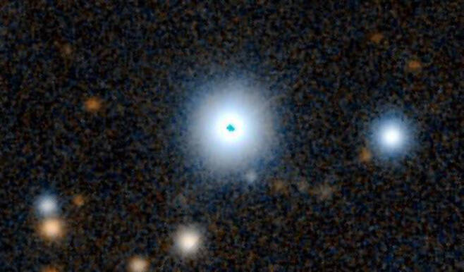 궁수자리 방향으로 태양과 비슷할 것으로 관측된 '2MASS 19281982-2640123' 항성. PanSTARRS/DR1 제공