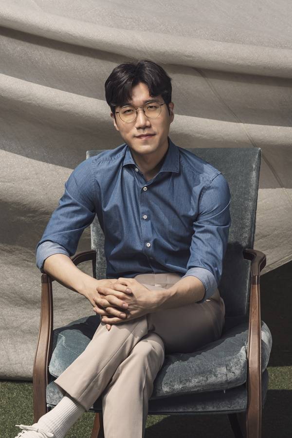 류연석은 "누군가가 내 연기를 보면서 공감할 수 있는 배우가 되고 싶다"고 포부를 밝혔다. 사진ㅣ수컴퍼니