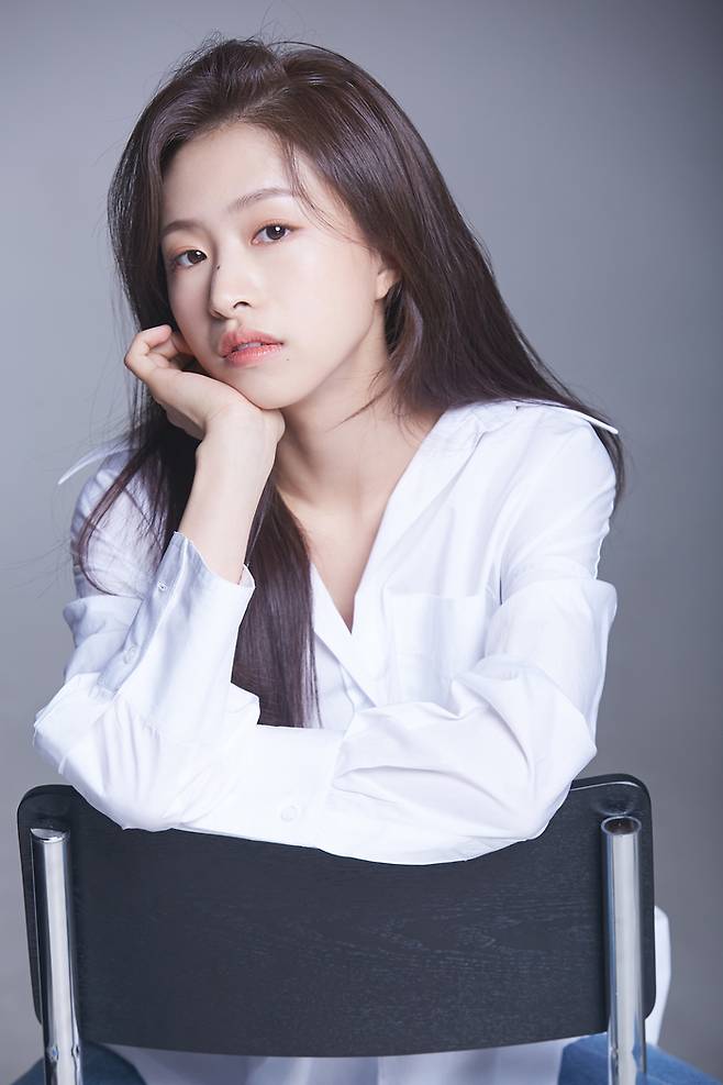 김채원. 장군엔터테인먼트