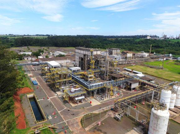카리플렉스의 브라질 공장 전경 (사진=DL케미칼)