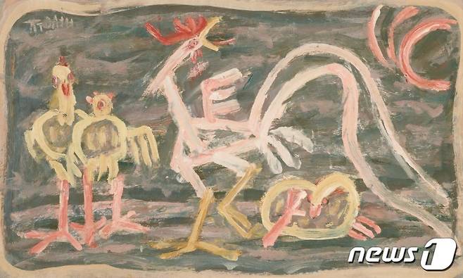 이중섭 작 '닭과 병아리', 1950년대 전반, 종이에 유채, 30.5×51cm(국립현대미술관 제공). ⓒ 뉴스1