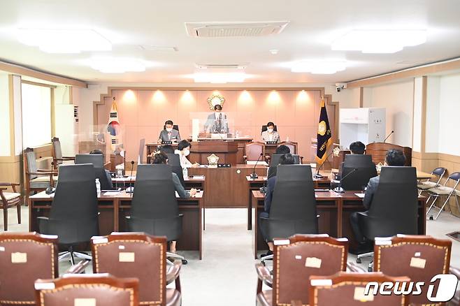 대전 대덕구의회가 12일 제264회 임시회 1차 본회의를 하고 있다.(대덕구의회 제공)