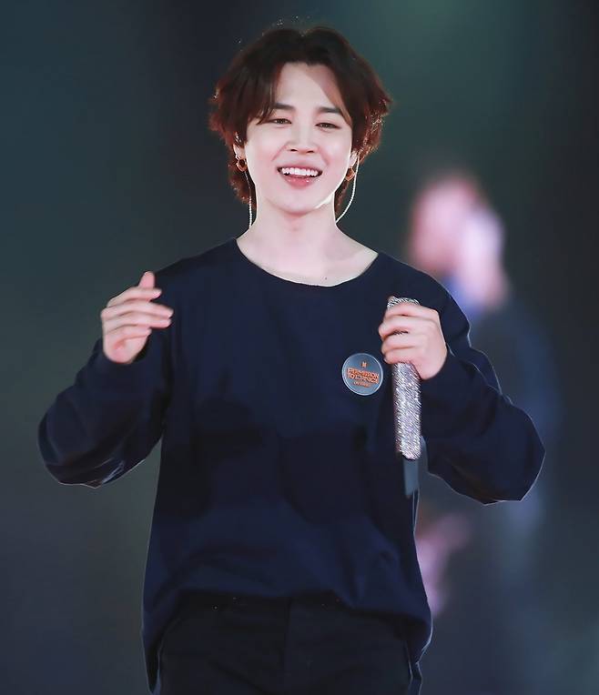 '천사미소' 방탄소년단 지민, '환한 미소 아이돌' 1위