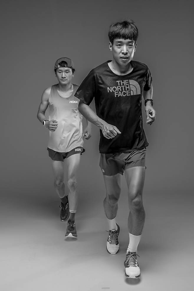 김지수(왼쪽)와 김지섭.