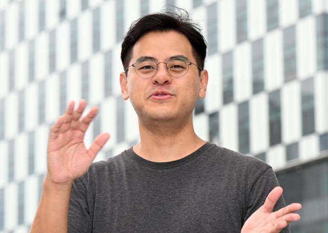 권민석 레몬베이스 대표는 전자책 업체 리디에 이어 이번이 두 번째 창업이다. 그의 목표는 기업마다 안고 있는 '사람에 대한 고민'을 해결해 주는 것이다. 왕태석 선임기자