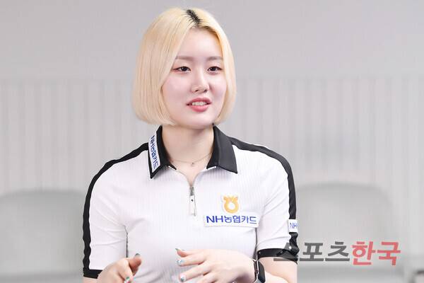 프로당구 선수 김보미가 스포츠한국과 인터뷰를 하고 있다. ⓒ이혜영 기자 lhy@hankooki.com