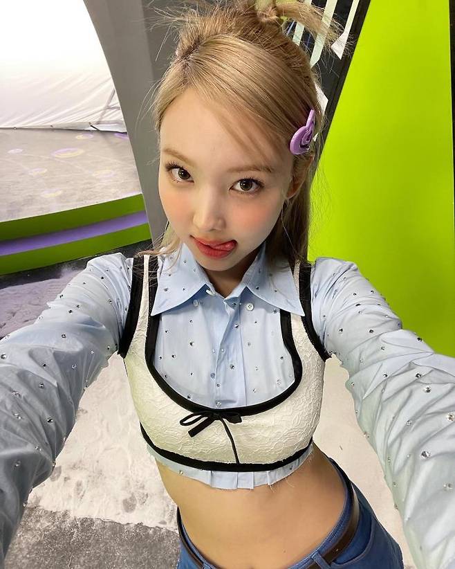 @nayeonyny