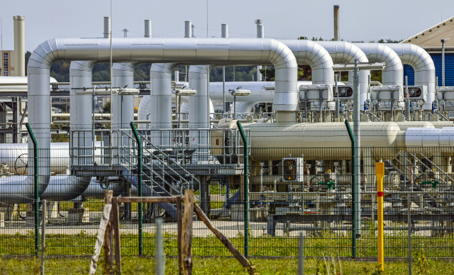 독일 루브민 지역에 7일 러시아에서 독일로 이어지는 ‘노르드스트림2’ 가스관의 배관 시설이 설치돼 있다. 러시아 국영 가스 회사인 가스프롬은 러시아에서 독일로 가는 노르드스트림1 배관을 폐쇄한다고 밝혔다. EPA연합
