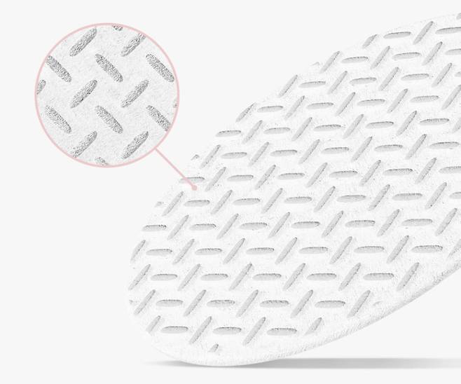 사진 : 라에스테(LA ESTHE) 셀토닝샷 그래핀 필링 패드 ⓒLA ESTHE