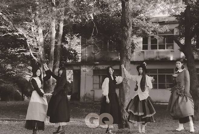 뉴진스 화보가 공개됐다.사진=지큐 코리아 제공