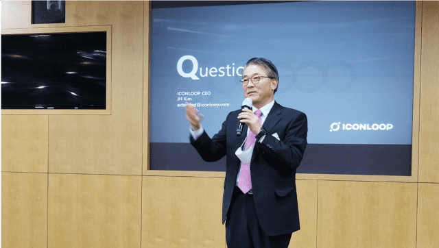 홍원기 포스텍 교수(과정 주임교수)가 인사말을 하고 있다.