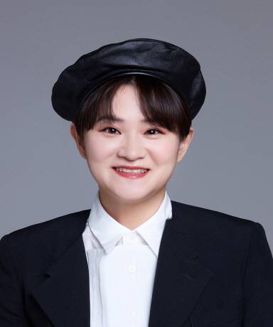 방송인 김신영