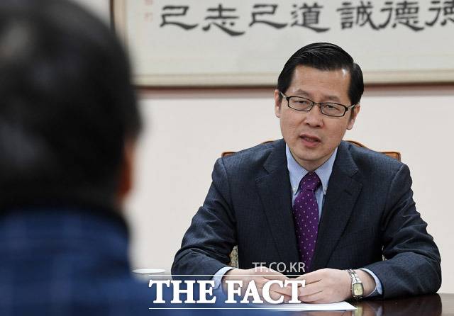 한국의 독자핵무장론을 펴고 있는 정성장 세종연구소 북한연구센터장./더팩트 DB