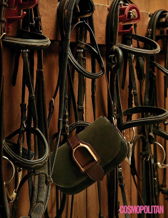 새들백 2백20만원대 랄프 로렌 컬렉션.