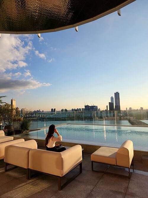 엠갤러리 인피니티풀