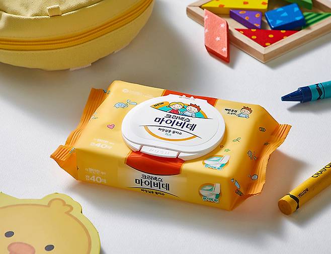 외출 중에도 깨끗하게 뒤처리를 할 수 있는 ‘비데 대용 물티슈’도 판매중이다. 유한킴벌리 제공