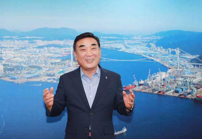 김두겸 울산시장은 고향사랑기부제 기부금을 울산 발전을 위해 효율적으로 활용하겠다고 말했다.
