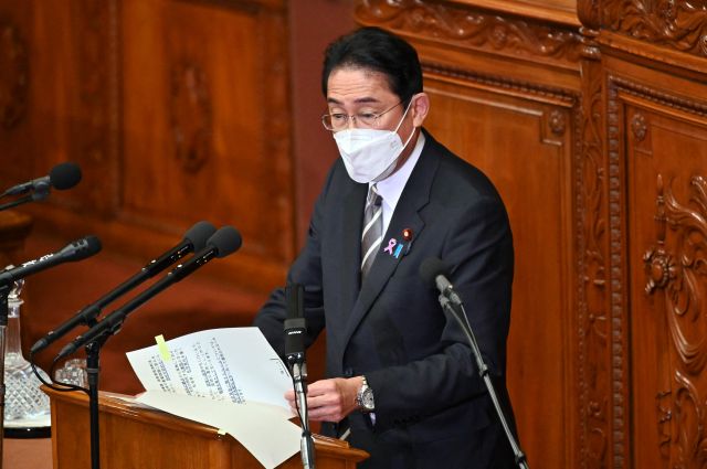 기시다 후미오 일본 총리가 21일 도쿄에서 열린 중의원 본회의 청문회에서 질의에 답하고 있다. AFP연합뉴스