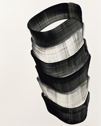 5400만원에 경매에 올라 서울과 홍콩 양쪽에서 경합이 벌어진 이배의 '붓질'은 1억4000만원에 낙찰됐다. /사진제공=서울옥션