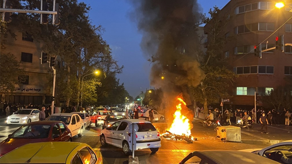 이란 반정부 시위 [사진 제공: 연합뉴스]