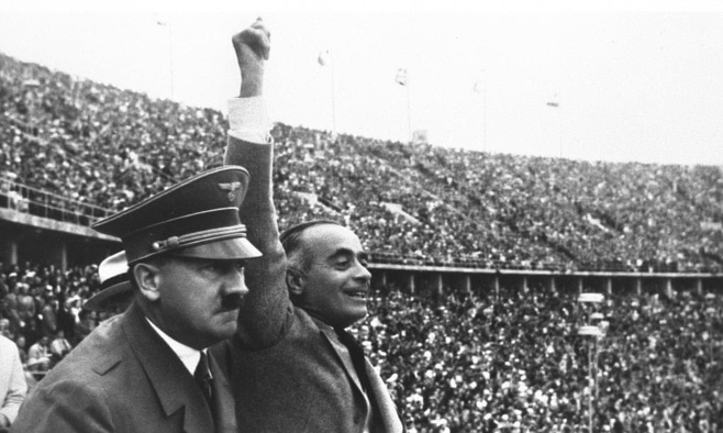1936년 베를린 올림픽에 참석한 아돌프 히틀러